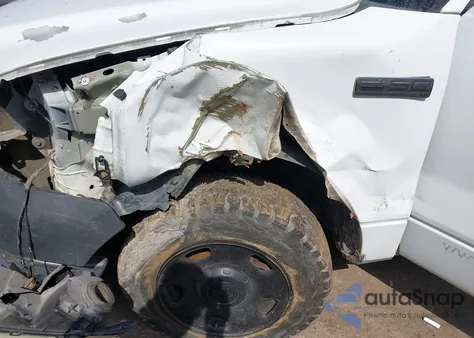 2006 Ford F-150 Stx/Xl/Xlt z USA, uszkodzony, nr VIN 1FTRF12276NB72161